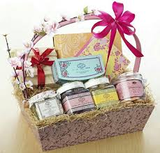 Wugufeng Gourmet Gifts 五谷豐 有情有义 五谷丰收 贺年礼篮 Cny Hampers Christmas Gift Ideas Door Gifts Diy Christmas Cookies Chinese New Year Cookies Christmas Cookies Gift
