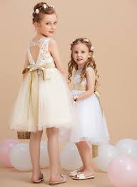 Tanti modelli di tendenza per vestire i tuoi bimbi con la moda del momento. Abiti Cerimonia Bambini Abiti Cerimonia Bambini 2021 Jj S House