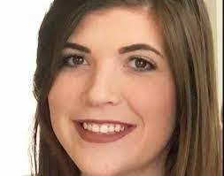 Sabrina Roark's Instagram, Twitter & Facebook