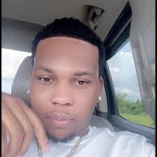 Ezekiel Nicholson's Instagram, Twitter & Facebook