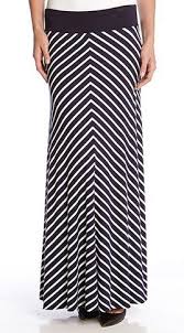 Black And White Striped Maxi Skirt Outfit Ideas Love This Skirt Super Slimming Black And White Mitered Stripe Maxi Skirt Slimming Style Design Black And W Striped Maxi Skirts Maxi Skirt Style Maxi Skirt