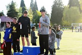 St. Helens boys' track and field chases first team state championship in a  decade