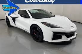 Image result for Arctic White 2020 GM