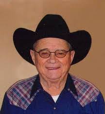 Bonnie Kozak's Instagram, Twitter & Facebook