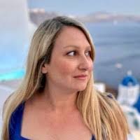 Nikki Bachman's Instagram, Twitter & Facebook