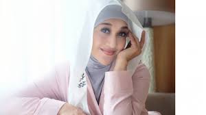 Jose choa linge 1.709 views6 months ago. Foto Bareng Cucu Paramitha Rusady Disebut Seperti Kakak Adik Tribun Medan