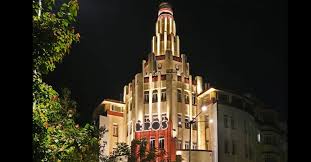 10 Art Deco Buildings to See in Mumbai ...