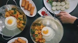 Isi doa katolik itu mengandung arti bila kita berterimakasih sudah diberi kesempatan untuk makan hari ini. Doa Sebelum Makan Dan Doa Sesudah Makan Dalam Ajaran Katolik Sederhana Tapi Banyak Yang Lupa Tribun Jambi