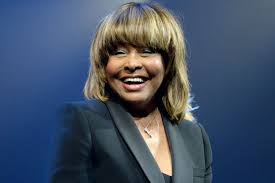 Tina turner soll einen schlaganfall erlitten haben. Tina Turner Feiert Ihren 80 Geburtstag Als Die Queen Des Rock And Rolls