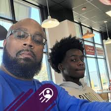 Cynthia Jolly is blending her signature biscuits with world-inspired  chocolates in her new venture, Jolie Carré World Café, opening this  Saturday in downtown Owensboro.