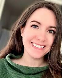 Jennifer Drennan's Instagram, Twitter & Facebook