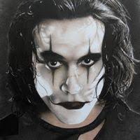 Kerri Neff's Instagram, Twitter & Facebook