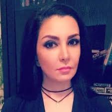 Farnaz (@farnaz.farid.pv) • Threads, Say more