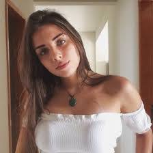 Amanda Tuller's Instagram, Twitter & Facebook