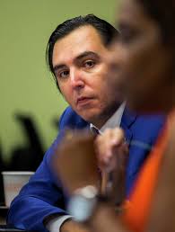 Revised ordinance requires employers to provide paid sick leave