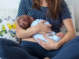 In fact, according to the american cancer society, about 2,650 american men are diagnosed with breast cancer every year. Woman S Baby Detected Her Breast Cancer When He Refused To Breastfeed