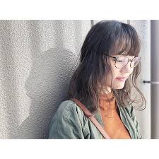 お客様スタイル 透ける暗髪 バングとメガネ シンプルでナチュラルに salon lufun lufun hair design stylist 森下佳哲 morishi14 ケアブリーチハイライトカラー ケアブリーチダブルカラー 13800 ケ ハイライトカラー スタイル ハイライト