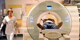 Certaines astuces donneront des résultats immédiats (une meilleure posture et des options esthétiques comme le port de vêtements adaptés). Palpation Des Testicules Comment Faire