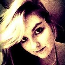 Audra Knapp's Instagram, Twitter & Facebook