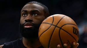 Sources: C's Brown got painkilling shot in knee : r/bostonceltics