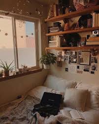 19 cute small aesthetic bedroom ideas to create your dream room. 25 Small Bedroom Decorating Ideas On A Budget Small Bedroom Ideas Founterior
