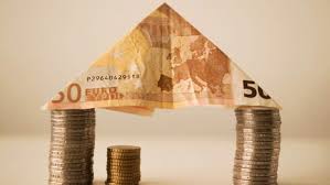 În cipru se face evaziune fiscală şi se spală bani posibil, dar câţi? PreÅ£urile LocuinÅ£elor In Cipru Si Romania Au Inregistrat Cele Mai Mari ScÄderi Din Ue In Trimestrul