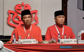 Mohamad hasan is a malaysian politician and the incumbent deputy president of the united malays national organisation (umno) since 2018. Bernama It S Time For Zahid To Give Umno Clear Direction Mohamad Hasan