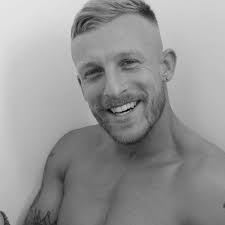 Ryan Starkey's Instagram, Twitter & Facebook