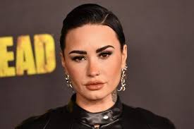 Rita Ora: Ihre Outfits bei den MTV Europe Music Awards 2024