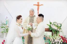 Последние твиты от bảo thy(@baothysinger). Báº£o Thy Láº§n Ä'áº§u Noi Vá» Ong Xa Doanh Nhan Phan LÄ©nh Vietnamnet