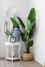 Kleine Tische Ganz Gross In 2020 Hamptons Wohnstil Hamptons Wohnzimmer Dekor