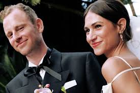 And The Bride Wore Jacquemus For Her 'White Lotus'-Inspired Wedding