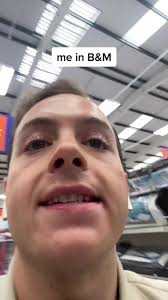 Patrick Lewin (@patricklewin)’s videos with Monkeys Spinning Monkeys