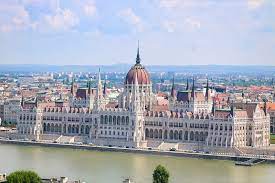 Budapest főváros önkormányzata pályázatot hirdet „budapest építészeti nívódíja 2020 elnyerésére. 2 Days In Budapest Discover 17 Fun Adventures