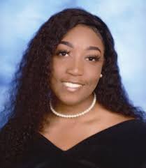 Everglades Prep sends 40 off with diplomas Top 20% of GCHS grads of Class  of 2020