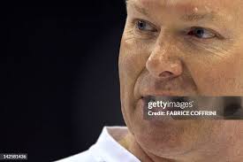 501 Glen Howard Photos & High Res Pictures