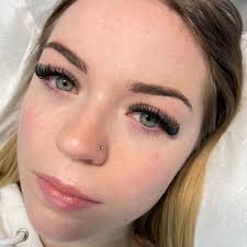 Palmers Green Lashes 🎀 North London (@eyelashbar.n13) • Instagram photos  and videos