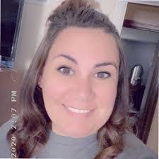 Shauna Ackerman's Instagram, Twitter & Facebook