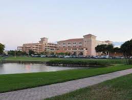 Another Shot Of Baptist Hospital I Used To Love Walking Around That Lake Baptist Hospital Miami Florida