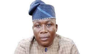 Yoruba freedom fighter, sunday adeyemo aka sunday igboho, was arrested in cotonou, benin republic by security personnel. How Sunday Igboho Beat Security At Benin Airport Before His Eventual Arrest Punch Newspapers