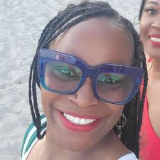 Donna out here wearing her helmet even tho she don't like it 😂😂😂😂.  #bike #fitness #fun #tabithabrown #travel #marthasvineyard