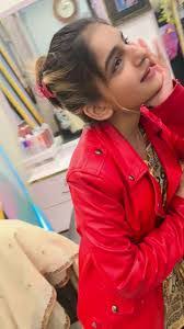 Myra Tan's Instagram, Twitter & Facebook