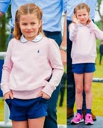 Weitere ideen zu prinzessin charlotte, herzogin kate, britische königsfamilie. I Pinimg Com 236x 8c 57 C3 8c57c35774a5cc54d764