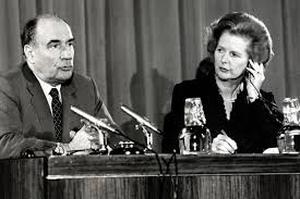 Découvrez sa biographie, ses photos, vidéos et interviews la dispersion aux enchères d'une partie de la bibliothèque de françois mitterrand s'est conclue par un. The Many Lives Of Francois Mitterrand
