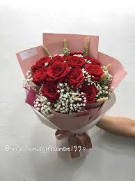 pin by angel florist on bo hoa đẹp flowers bouquet flower gift bouquet