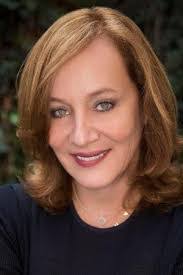 Alejandra Borrero's Instagram, Twitter & Facebook