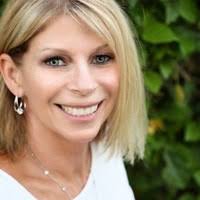 Lavonda Lee, Notary Public in La Quinta, CA 92253