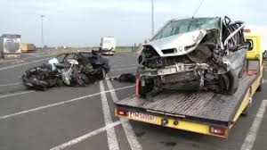 Lindsay lohan, bug hall, ian gomez and others. SchimbÄri Majore La Rca Pentru Èase Milioane De Èoferi PÄgubiÈii Se Vor Putea Adresa Propriului AsigurÄtor Pentru A Recupera Daunele In Caz De Accident Proiect De Oug Hotnews Mobile