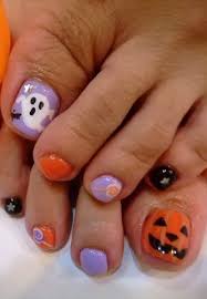 Pre diseñado clavo arte consejos moda diseño rayas blanco falso uñas. Decoracion De Unas De Los Pies Para 2021 Esbelleza Com