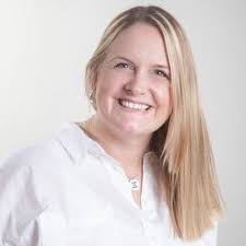 Amy Fallen's Instagram, Twitter & Facebook